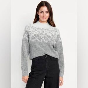 Old Navy Holiday Print Mock-Neck Sweater in Gray Fair Isle